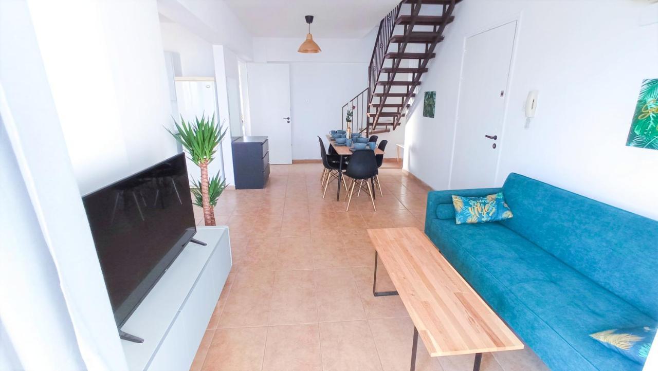 Luxury Maisonette Apartment -Sea View, Netflix, Gym- 5 Min From Beach Ларнака Экстерьер фото