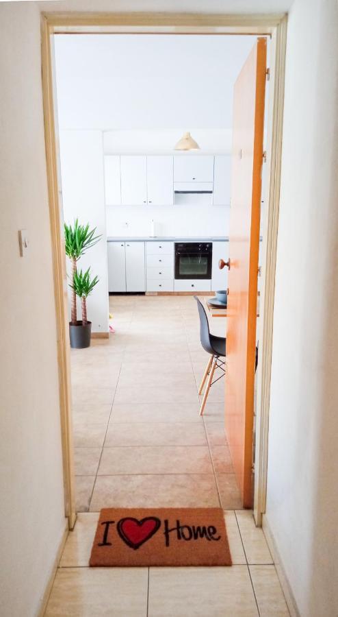 Luxury Maisonette Apartment -Sea View, Netflix, Gym- 5 Min From Beach Ларнака Экстерьер фото