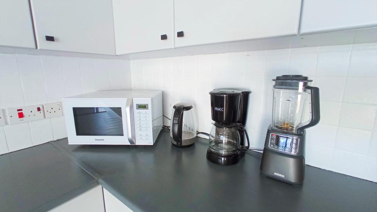 Luxury Maisonette Apartment -Sea View, Netflix, Gym- 5 Min From Beach Ларнака Экстерьер фото