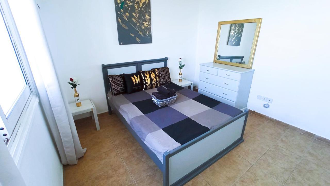 Luxury Maisonette Apartment -Sea View, Netflix, Gym- 5 Min From Beach Ларнака Экстерьер фото