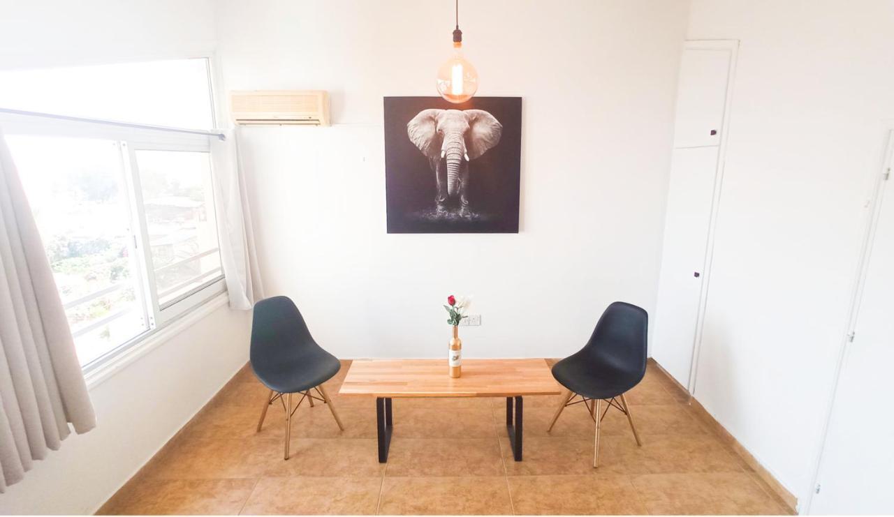Luxury Maisonette Apartment -Sea View, Netflix, Gym- 5 Min From Beach Ларнака Экстерьер фото